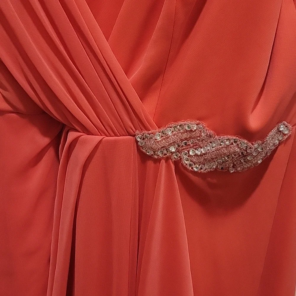 DRESS - Picture 3 of 3